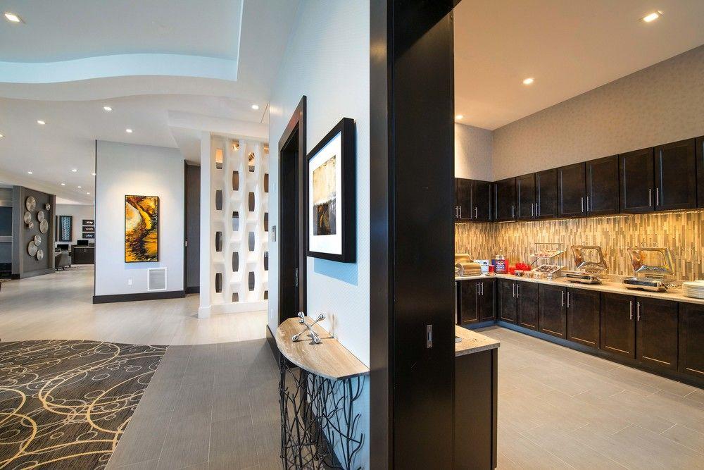 Towneplace Suites By Marriott Boston Logan Airport/Челси Екстериор снимка