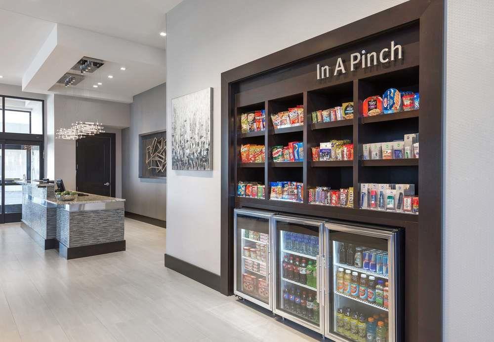 Towneplace Suites By Marriott Boston Logan Airport/Челси Екстериор снимка