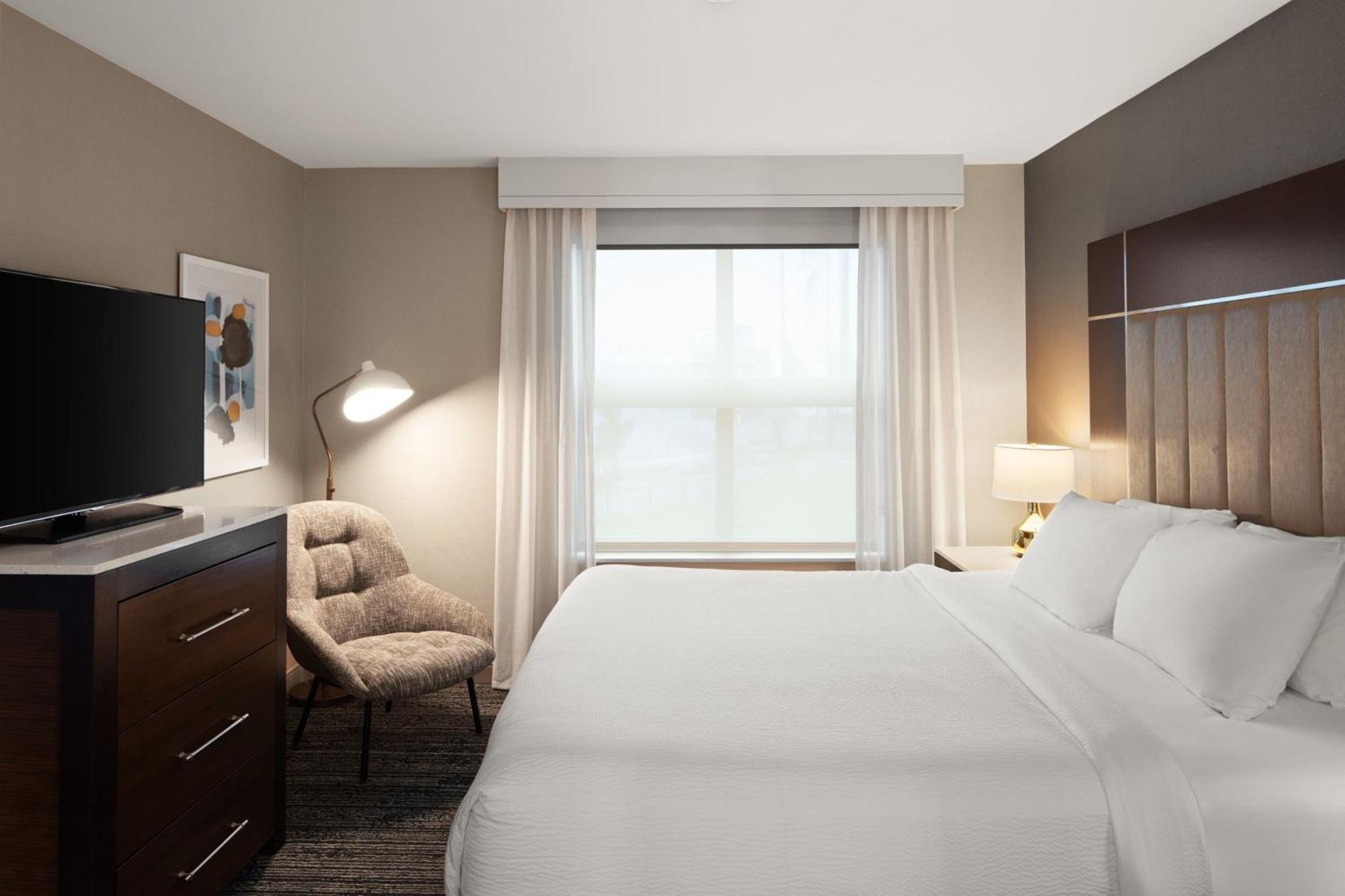 Towneplace Suites By Marriott Boston Logan Airport/Челси Екстериор снимка