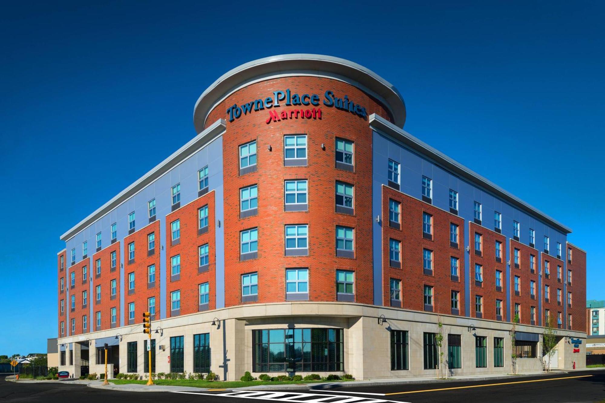 Towneplace Suites By Marriott Boston Logan Airport/Челси Екстериор снимка