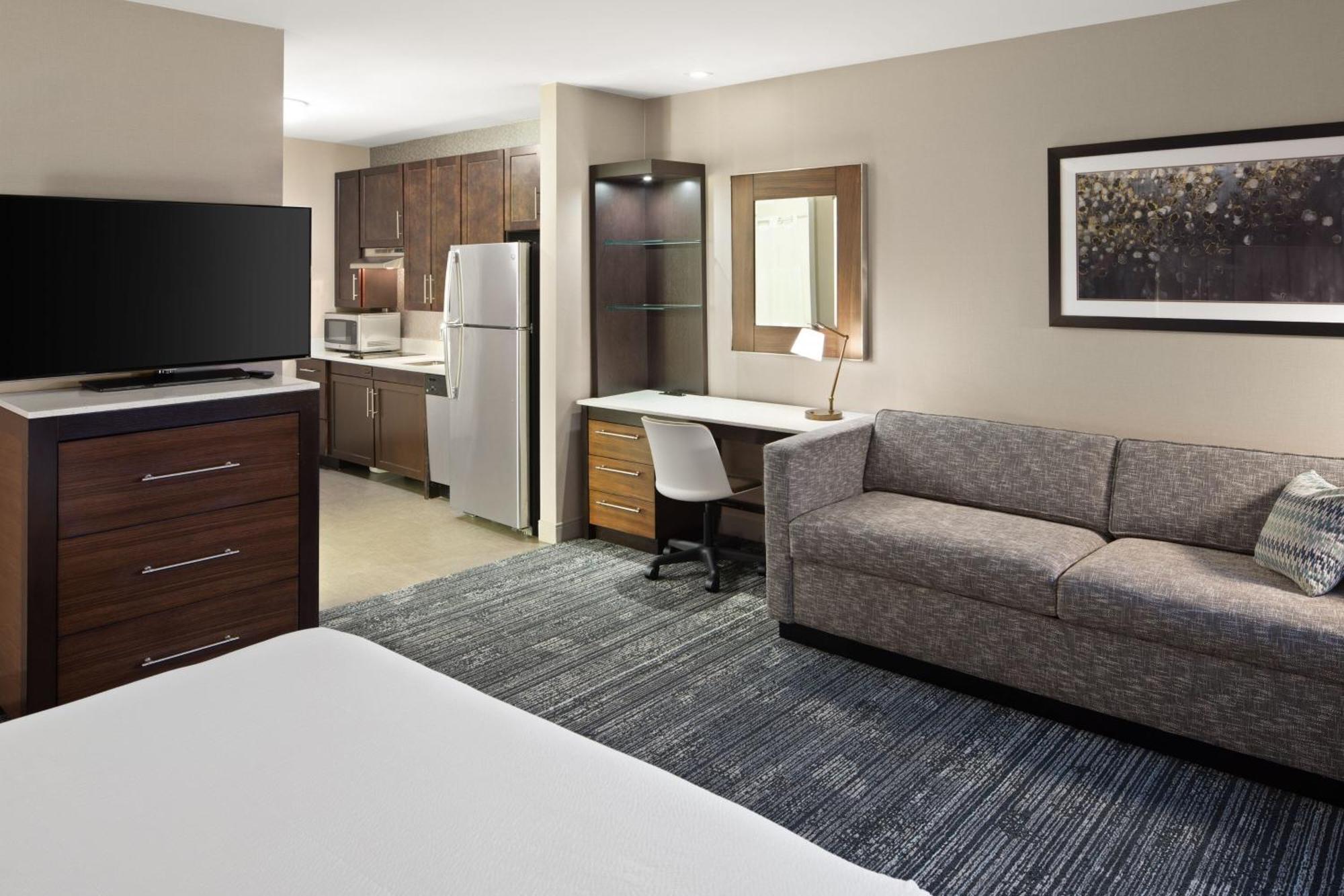 Towneplace Suites By Marriott Boston Logan Airport/Челси Екстериор снимка